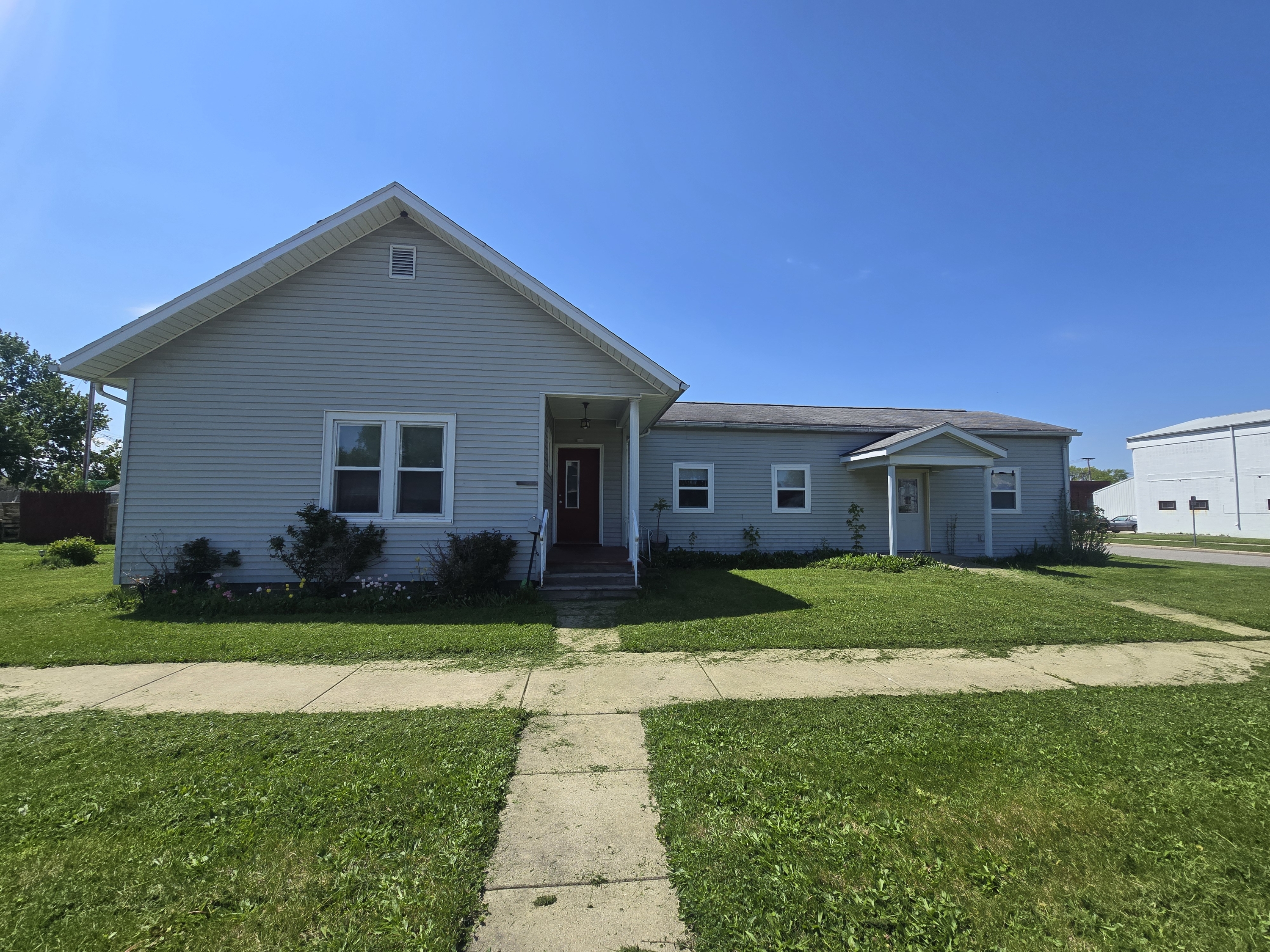 Property thumbnail image